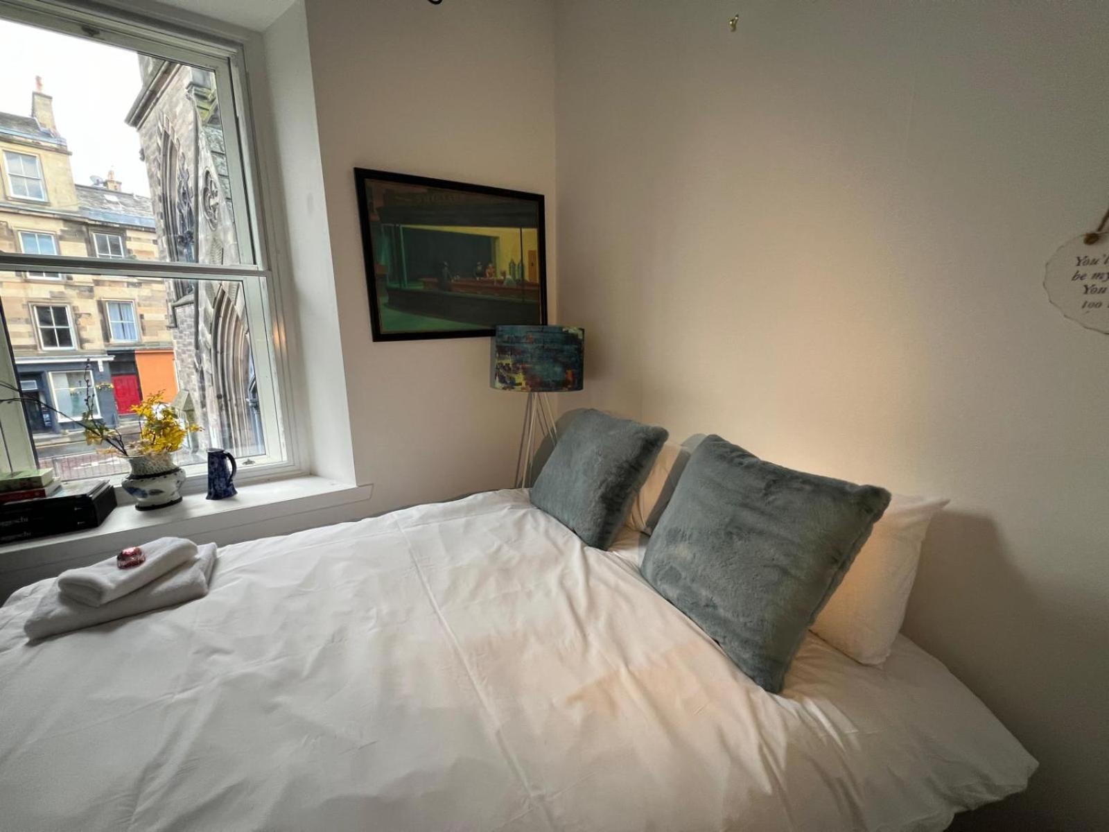 Grange Hideaway 2-Br Apartment Edimburgo Esterno foto